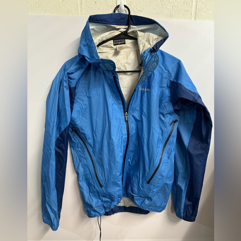 Blue Patagonia Windbreaker Jacket
